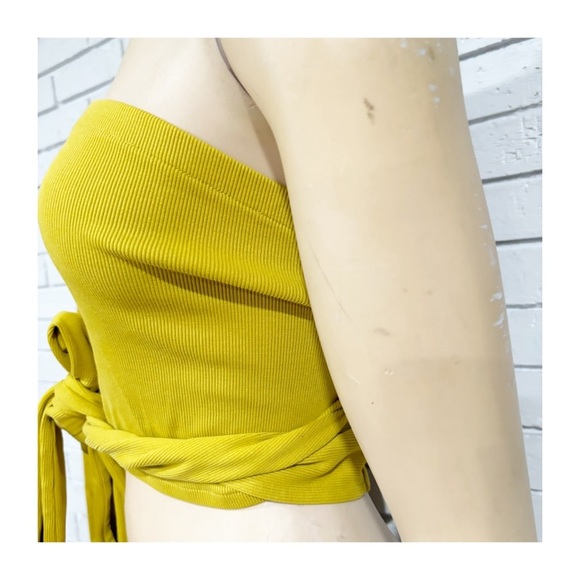 Amazon Women’s Stylish Mustard Set - Picture 7 of 15